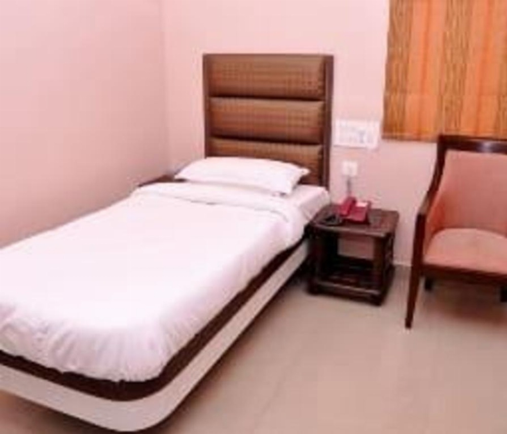 Room image 5