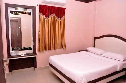 Hotel TVK Regency image 12
