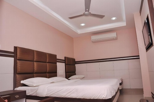 Hotel TVK Regency image 17